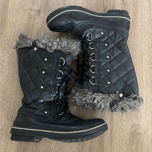 Sorel 'Tofino II' Faux Fur Lined Waterproof Boot size 8